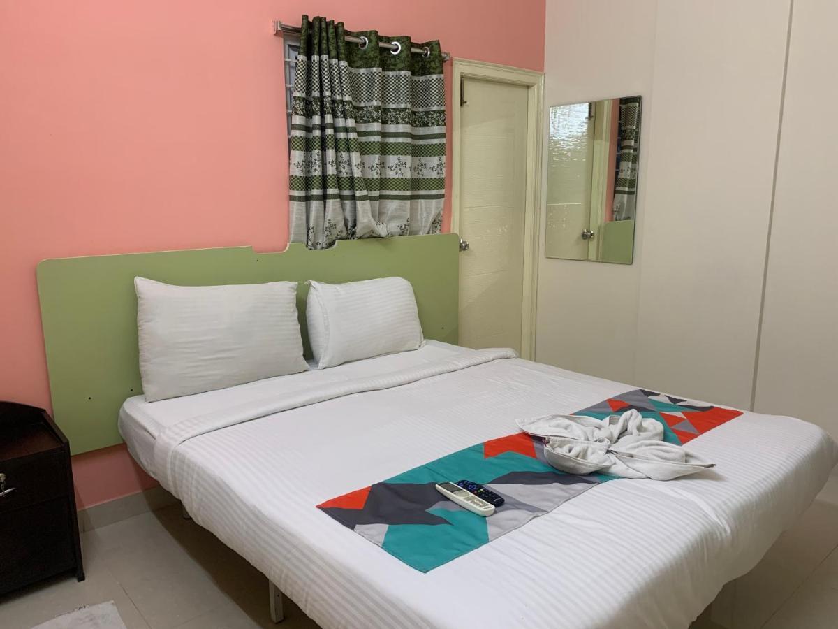 Homewood Suites Hyderabad Exterior photo