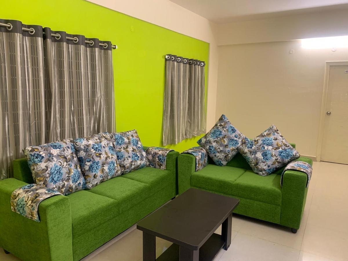 Homewood Suites Hyderabad Exterior photo