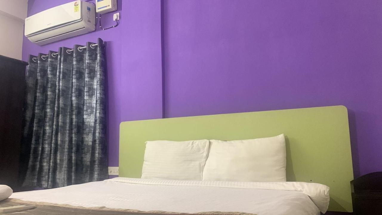 Homewood Suites Hyderabad Exterior photo