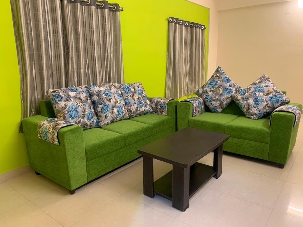Homewood Suites Hyderabad Exterior photo